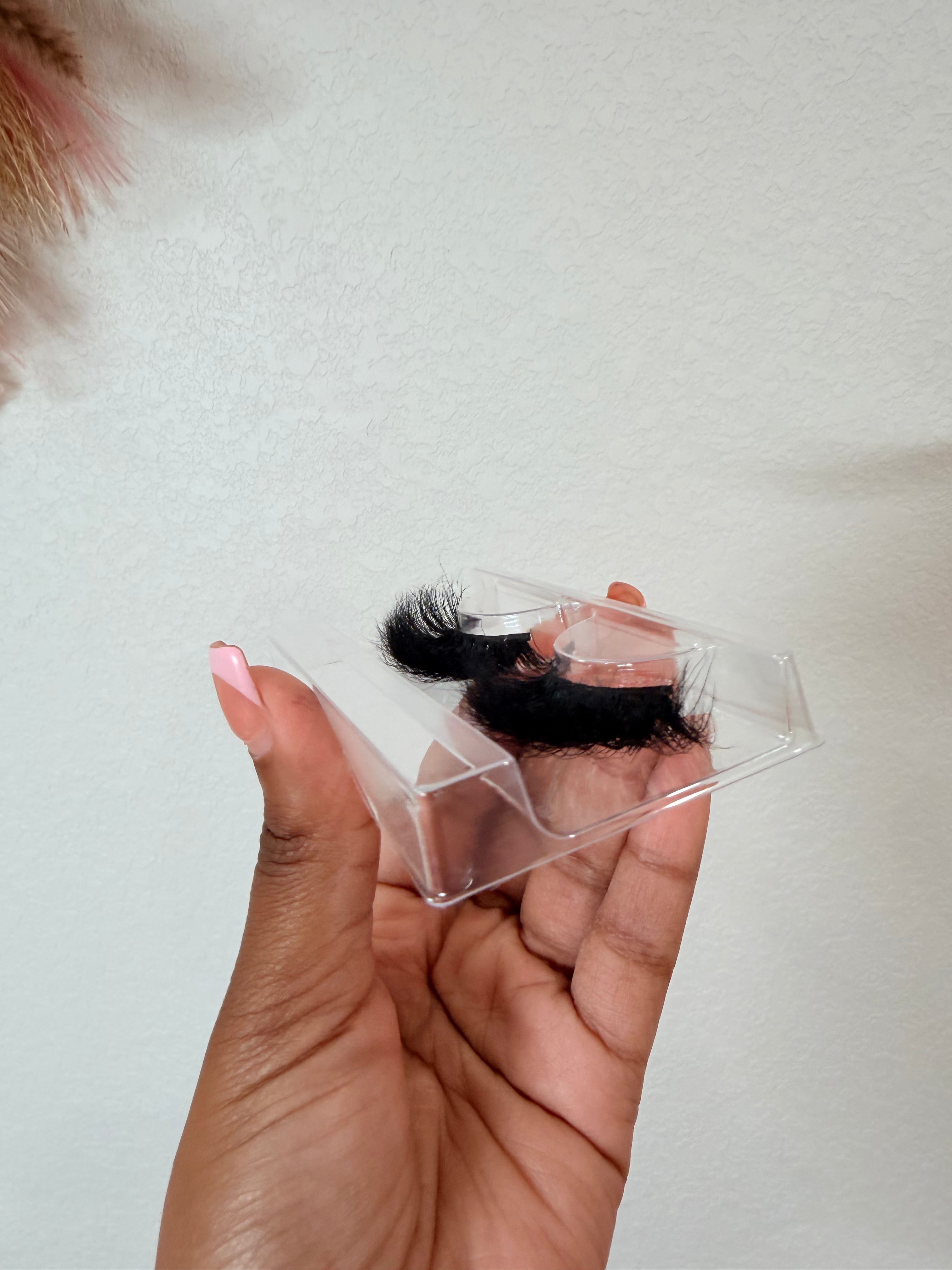 Everyday Luxe - 100% Mink Strip Lash
