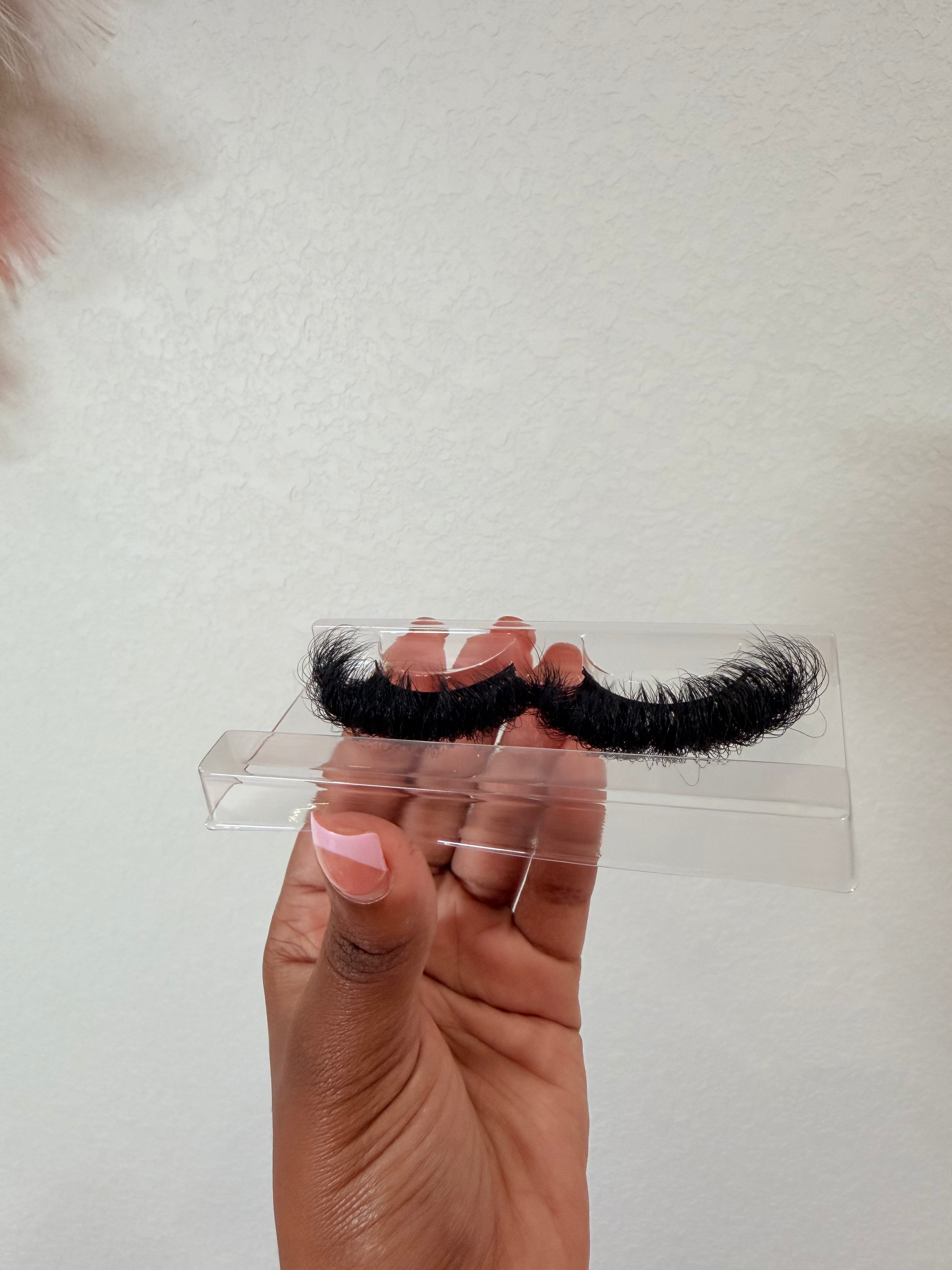 Cloud Couture - 100% Mink Strip Lash