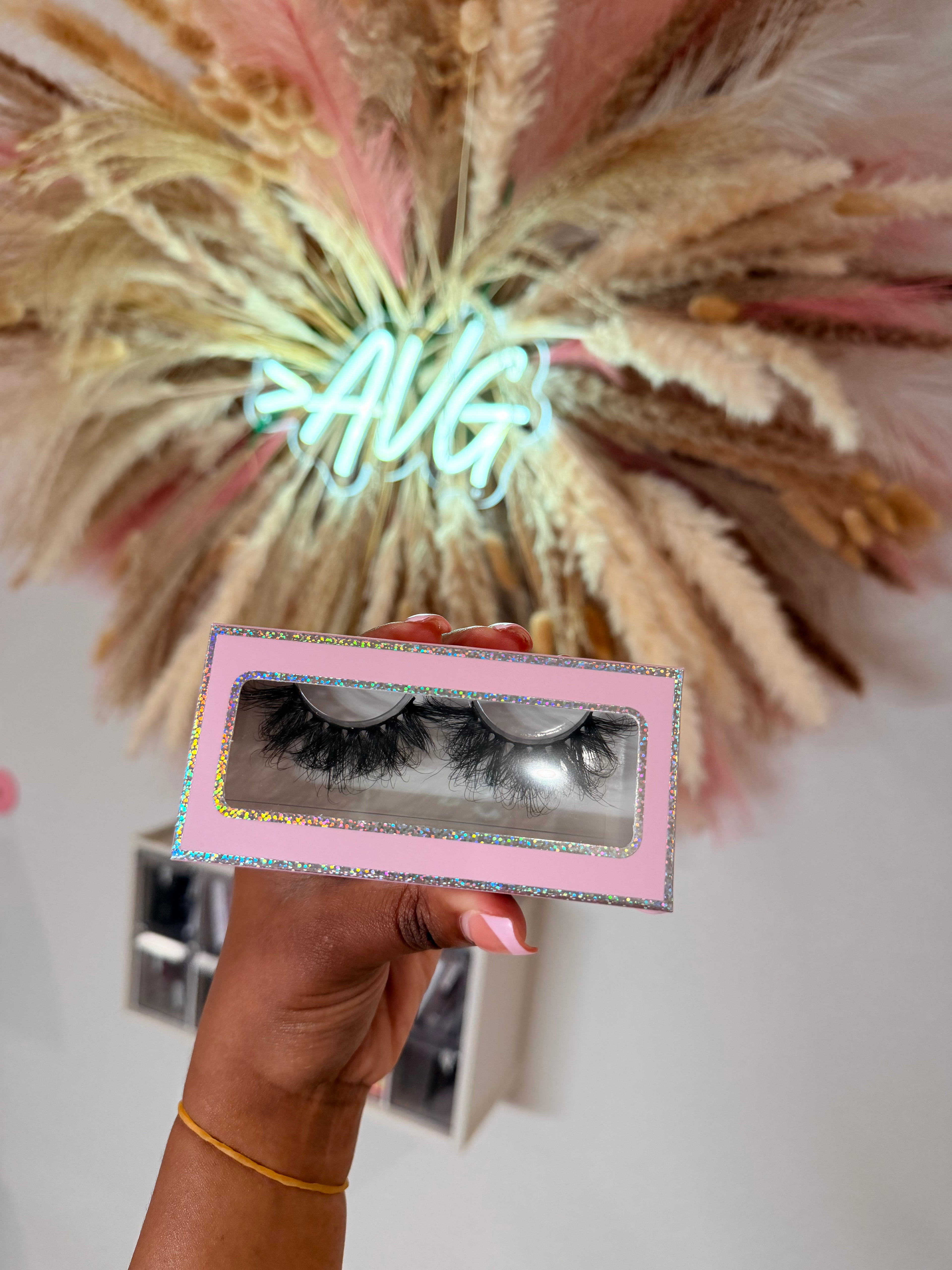 It Girl - 100% Mink Strip Lash